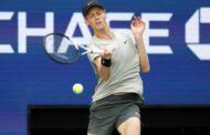 Jannik Sinner trionfa agli US Open: fan in delirio